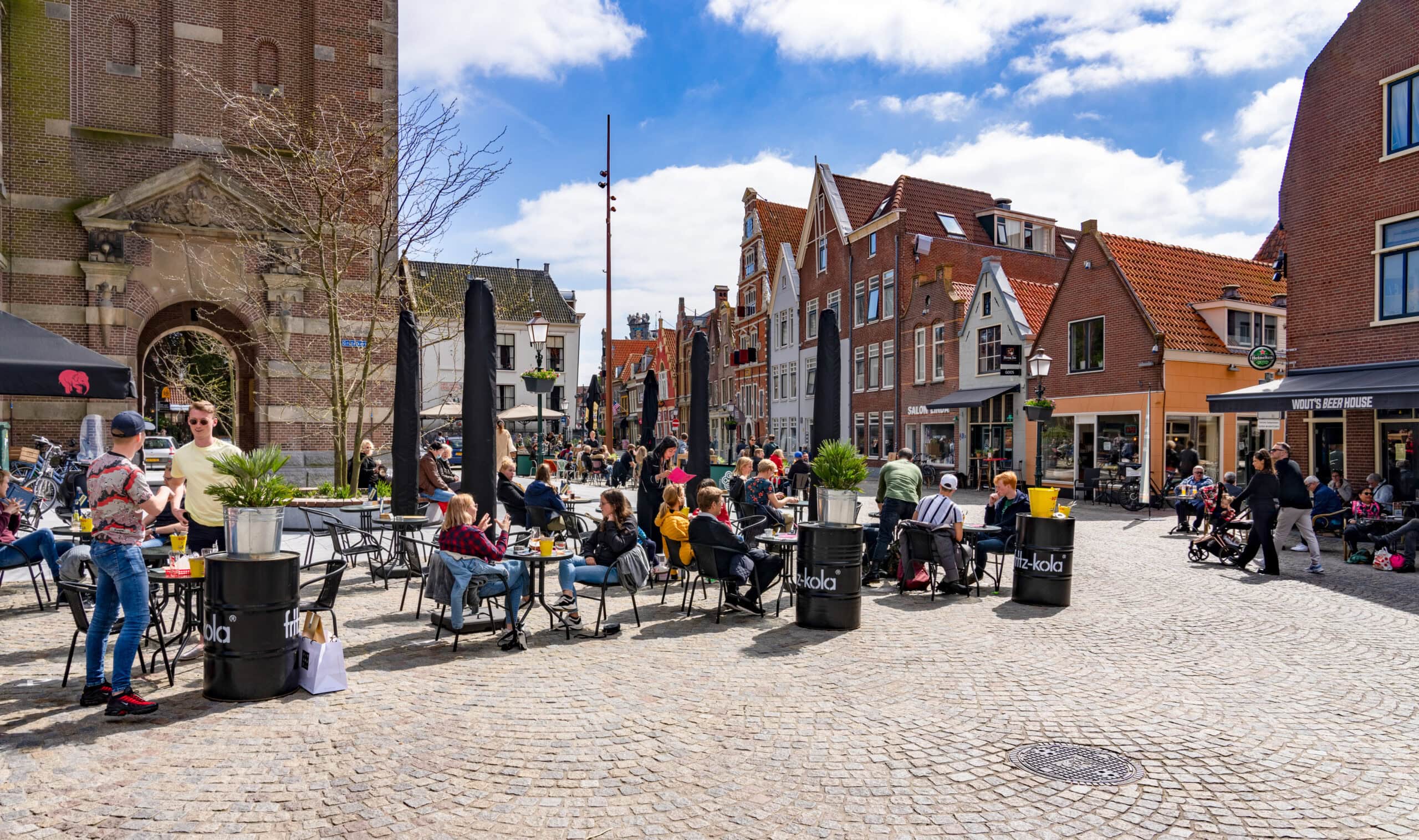 Terras kerkplein grote Kerk The Saint